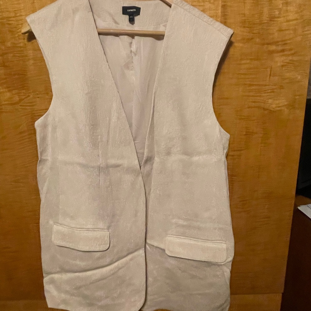 Express Ivory Sleeveless Vest
